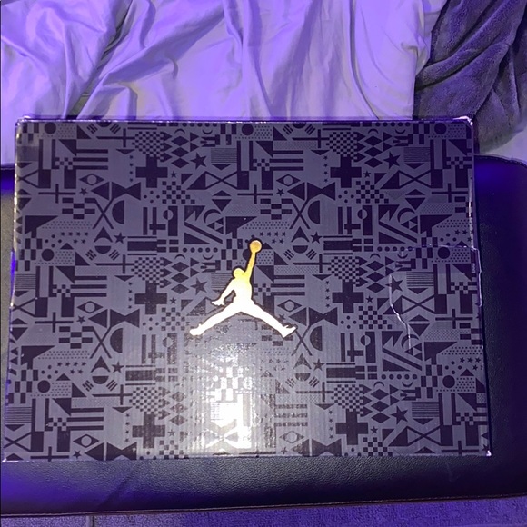 how to make money selling jordans